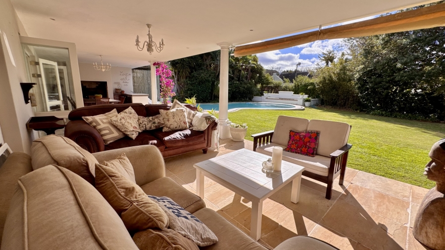 To Let 3 Bedroom Property for Rent in Tokai Western Cape